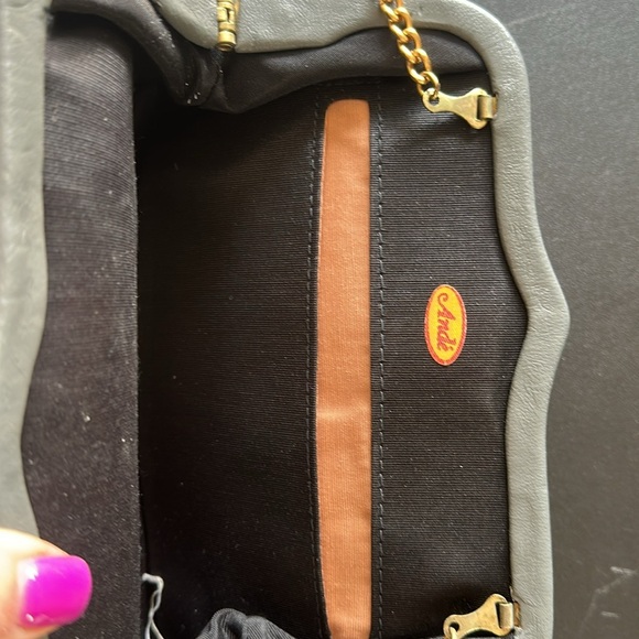Vintage Ande' Gray Pleated Clutch with Chain Strap - Picture 3 of 4